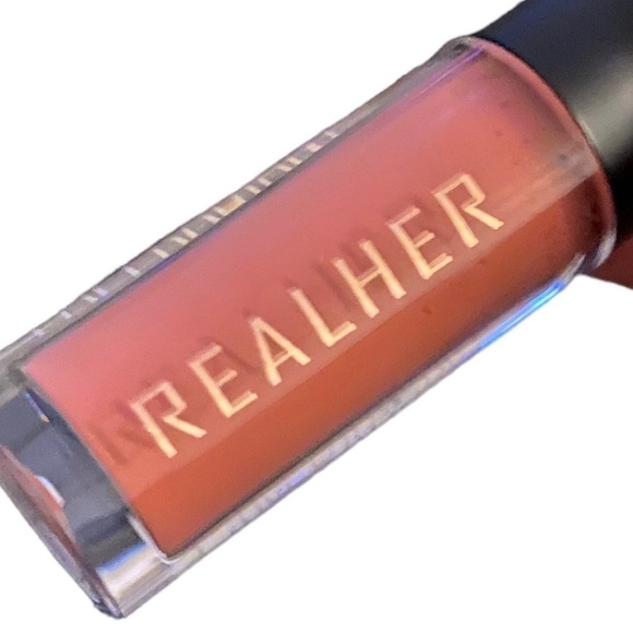 Realher “I Am Radiant’ Color Rich Lip Gloss - Picture 2 of 4